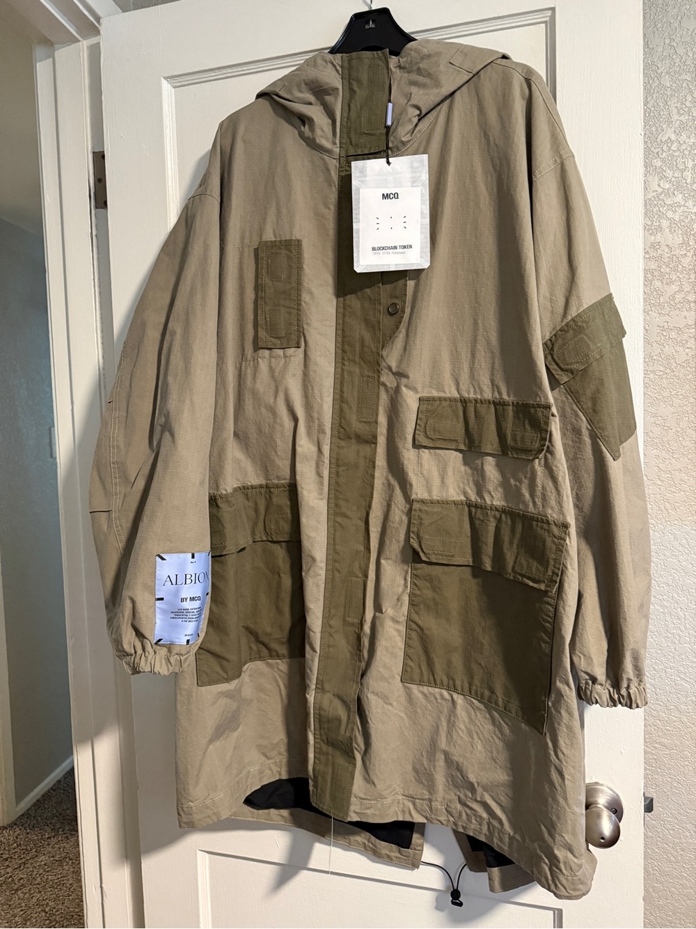 McQ by Alexander McQueen “Albion”Two-Tone Olive & Khaki Hooded Raincoat size L